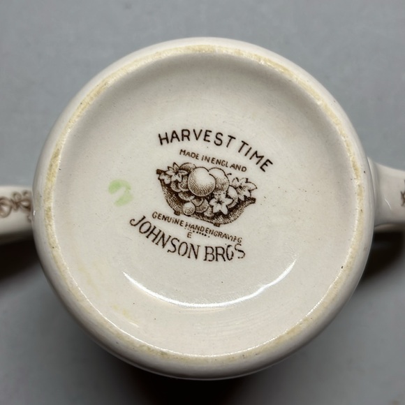 Harvest time ironstone mugs from England set of two - Picture 5 of 7